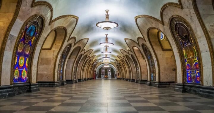 Мозаики метро за 1150 ₽, ради которых я пропустила 3 поезда